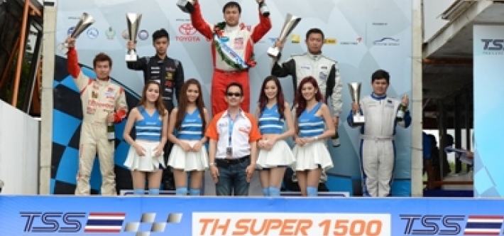 Bendix Ultimate ทีม ฟอร์มแรงควบโพเดียม 1-2 การแข่งขัน Thailand Super Series 2013